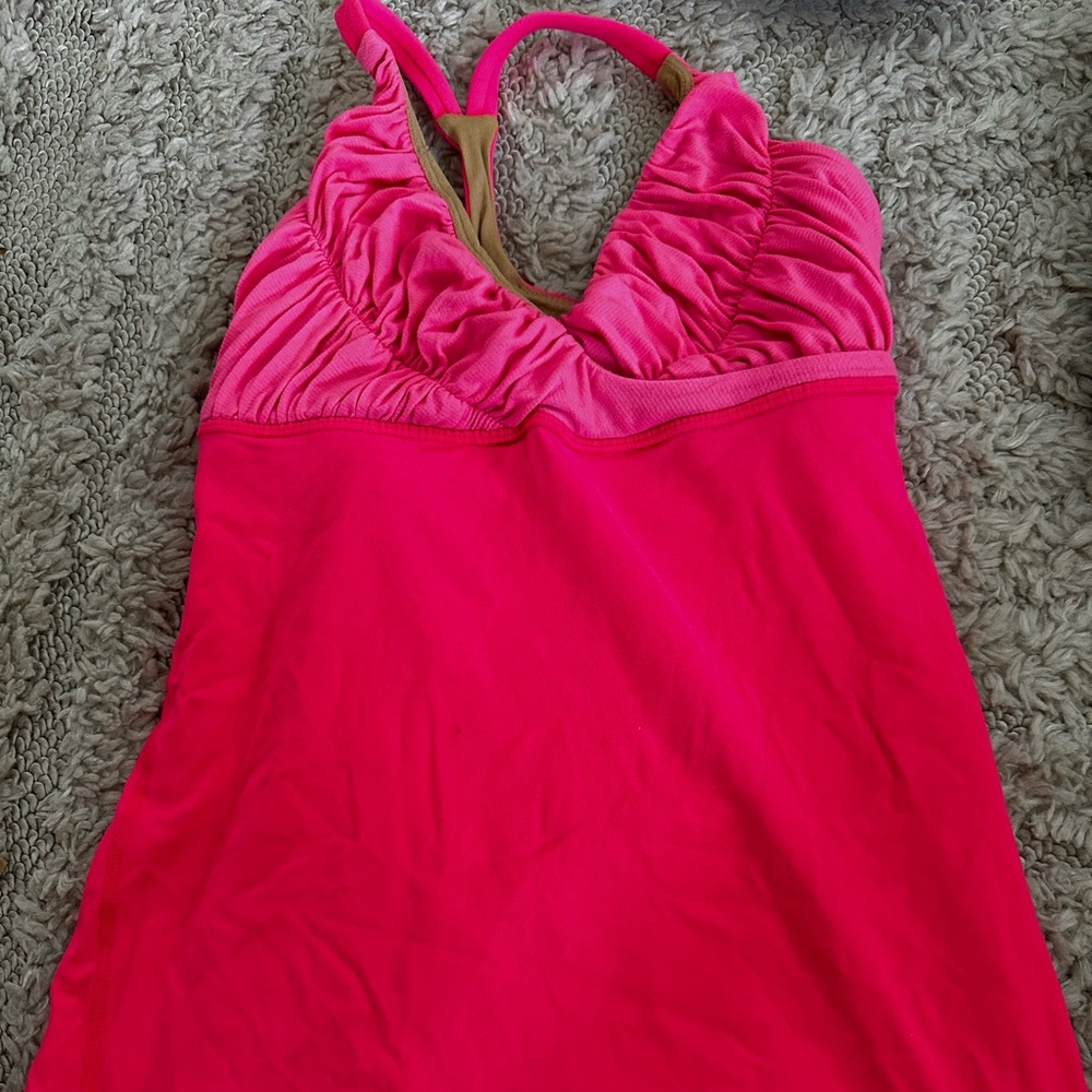 Lululemon hot pink tank